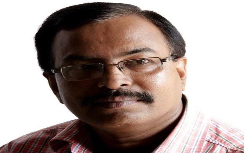হু মা য়ূ ন  ক বী র  ঢা লী